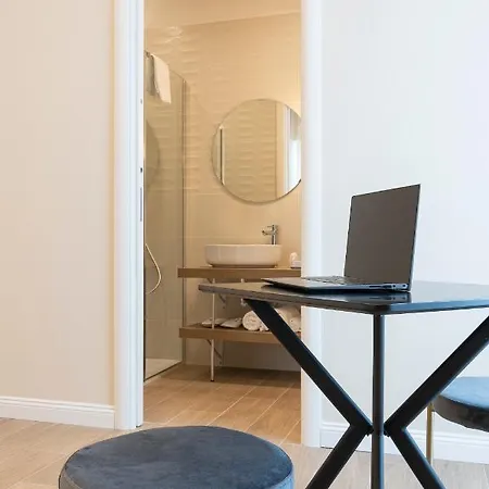 Dimora Duomo 4* Neapel