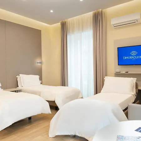 Dimora Duomo Pensión Nápoles